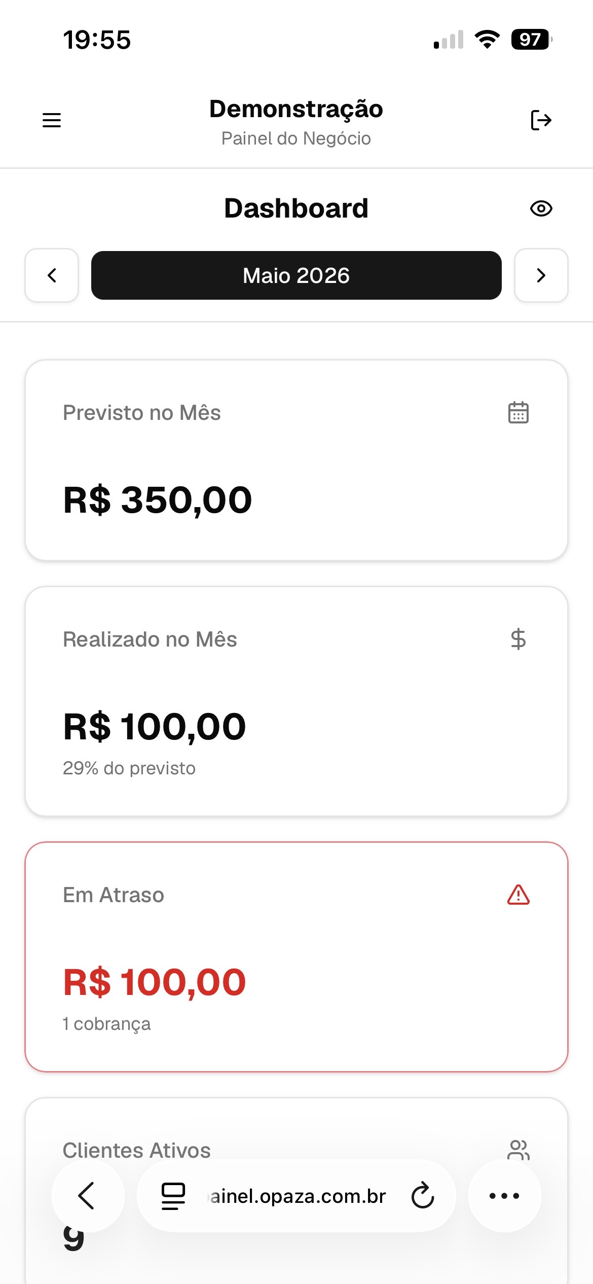 Dashboard do Opaza mostrando previsto no mês, realizado no mês e cobranças em atraso